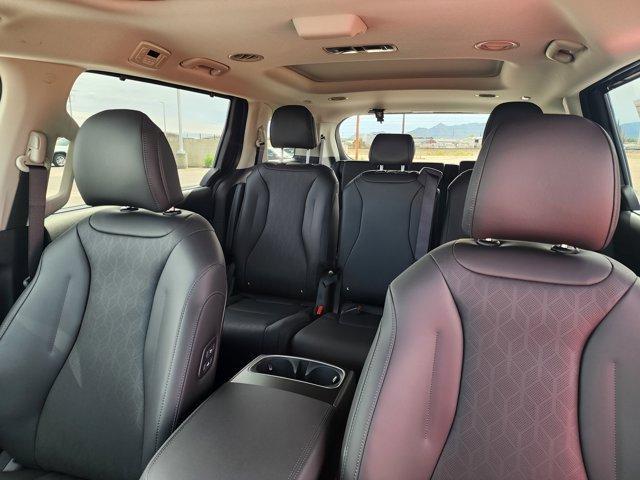 new 2026 Kia Carnival Hybrid car, priced at $51,885
