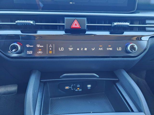 new 2026 Kia Sportage Hybrid car, priced at $32,430