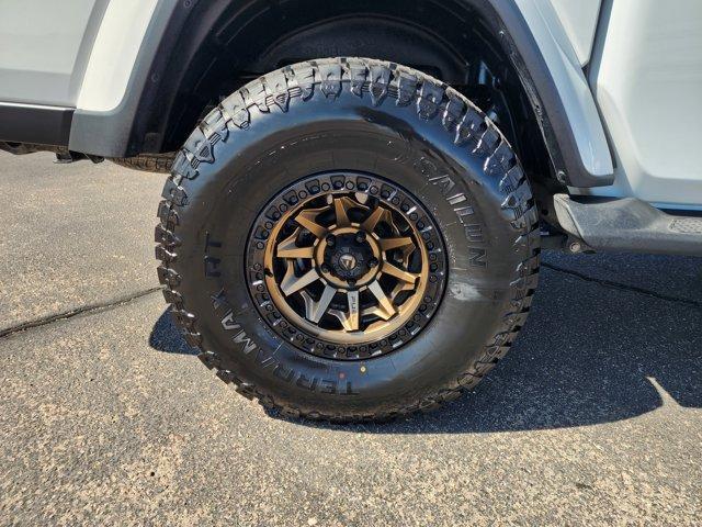 used 2021 Jeep Gladiator car, priced at $34,276