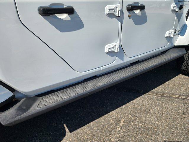 used 2021 Jeep Gladiator car, priced at $34,276
