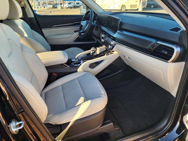 new 2025 Kia Telluride car, priced at $39,558