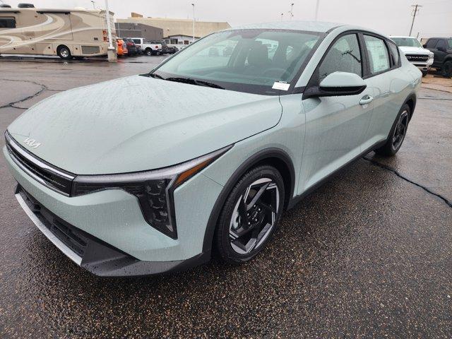 new 2025 Kia K4 car, priced at $24,254