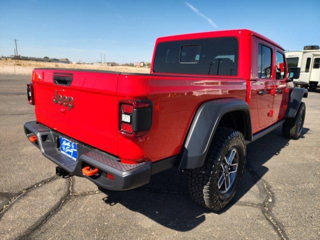new 2025 Jeep Gladiator car