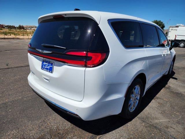 new 2024 Chrysler Pacifica car, priced at $43,500