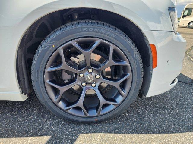 used 2019 Chrysler 300 car, priced at $22,789