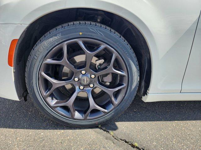 used 2019 Chrysler 300 car, priced at $22,789