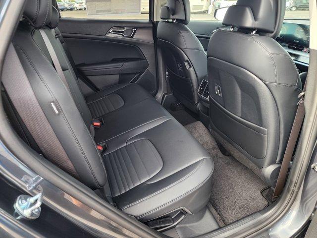 new 2025 Kia Sportage Hybrid car