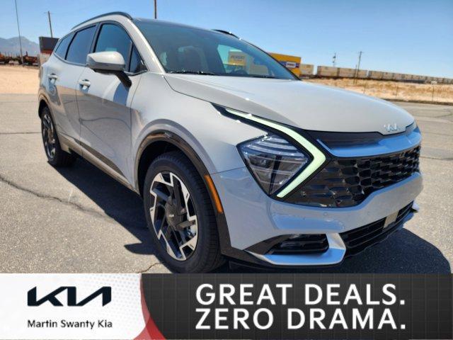new 2025 Kia Sportage car, priced at $35,000