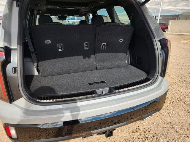 new 2025 Kia Telluride car, priced at $52,663