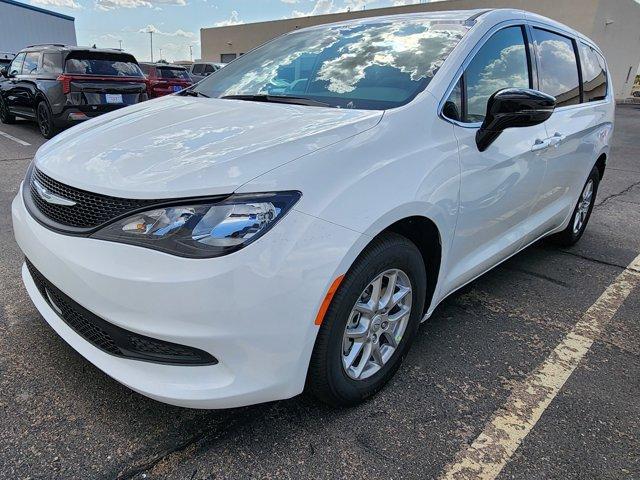 new 2025 Chrysler Voyager car