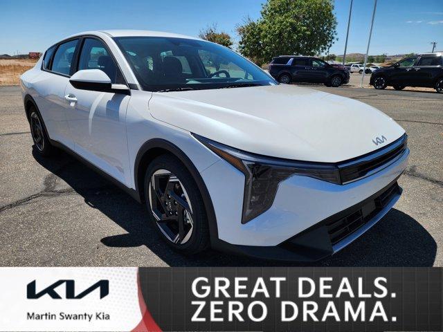 new 2025 Kia K4 car, priced at $24,582