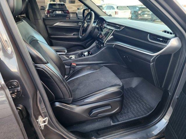used 2025 Jeep Grand Cherokee L car, priced at $38,549