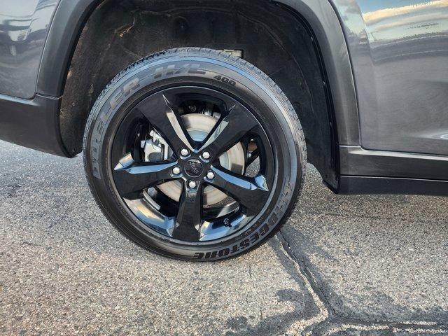 used 2025 Jeep Grand Cherokee L car, priced at $38,549