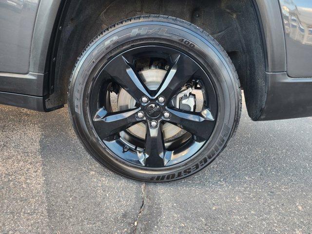 used 2025 Jeep Grand Cherokee L car, priced at $38,549