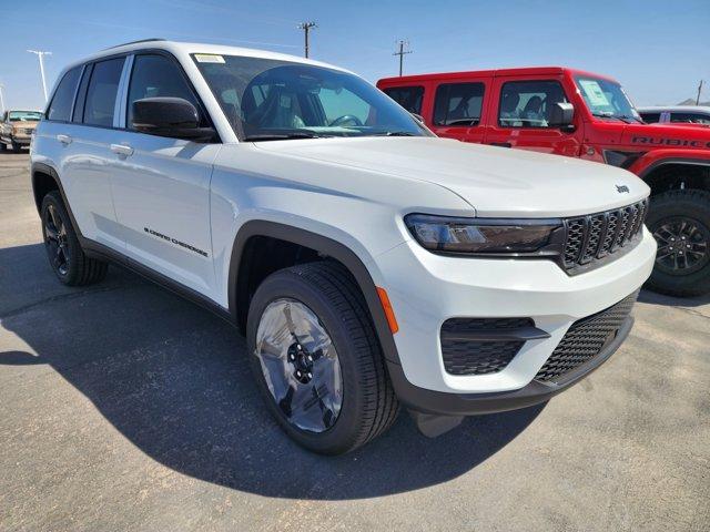 new 2025 Jeep Grand Cherokee car, priced at $47,080