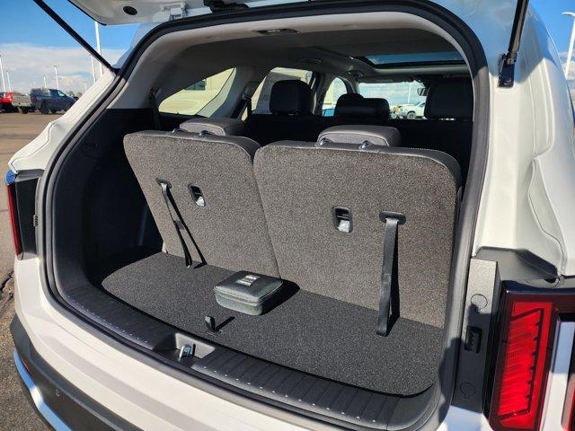 new 2025 Kia Sorento car, priced at $39,895
