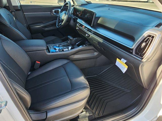 new 2025 Kia Sorento car, priced at $39,895