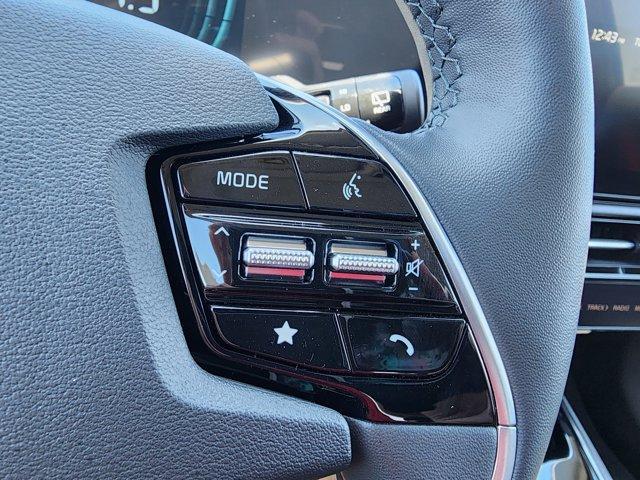 new 2025 Kia Niro car, priced at $35,456