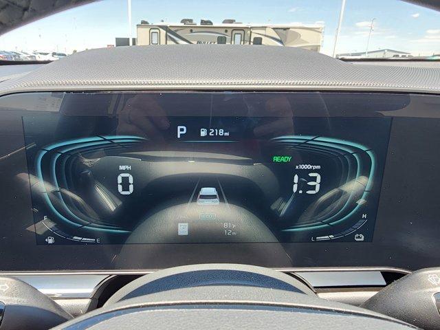 new 2025 Kia Niro car, priced at $35,456