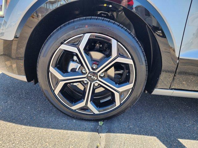 new 2025 Kia Niro car, priced at $35,456