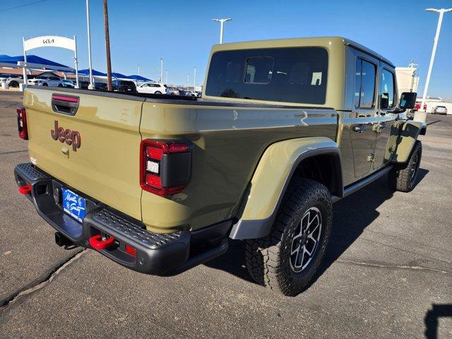 new 2025 Jeep Gladiator car