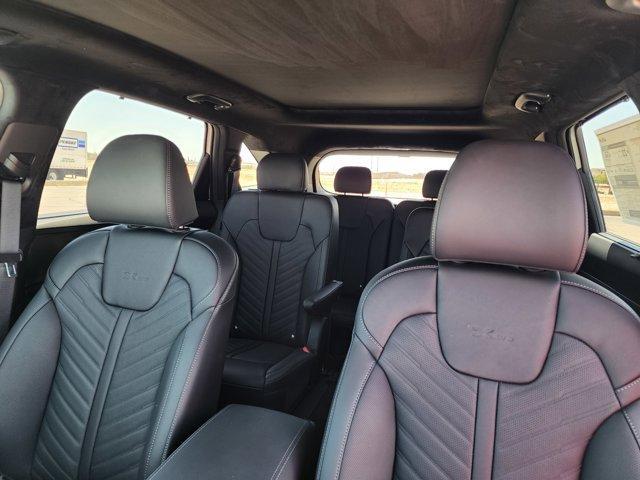 new 2025 Kia Sorento car, priced at $47,160