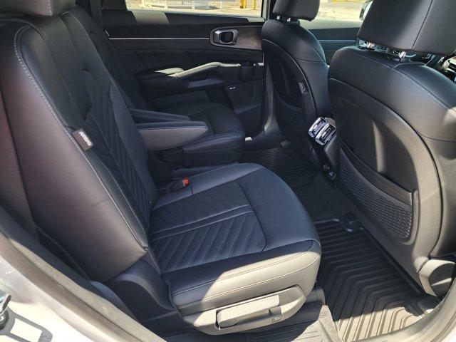 new 2025 Kia Sorento car, priced at $47,160