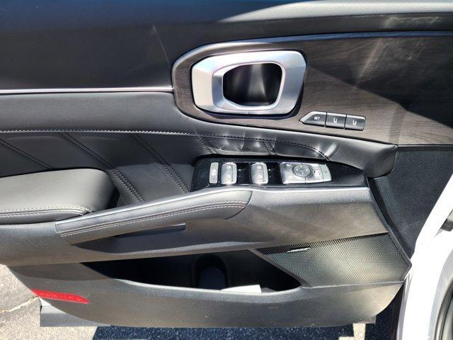 new 2025 Kia Sorento car, priced at $47,160