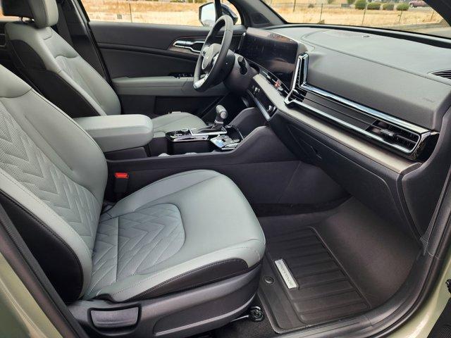 new 2025 Kia Sportage car