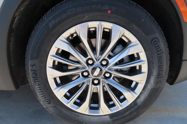 used 2024 Cadillac XT4 car, priced at $35,787
