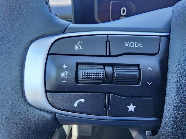 new 2025 Kia K5 car, priced at $34,687