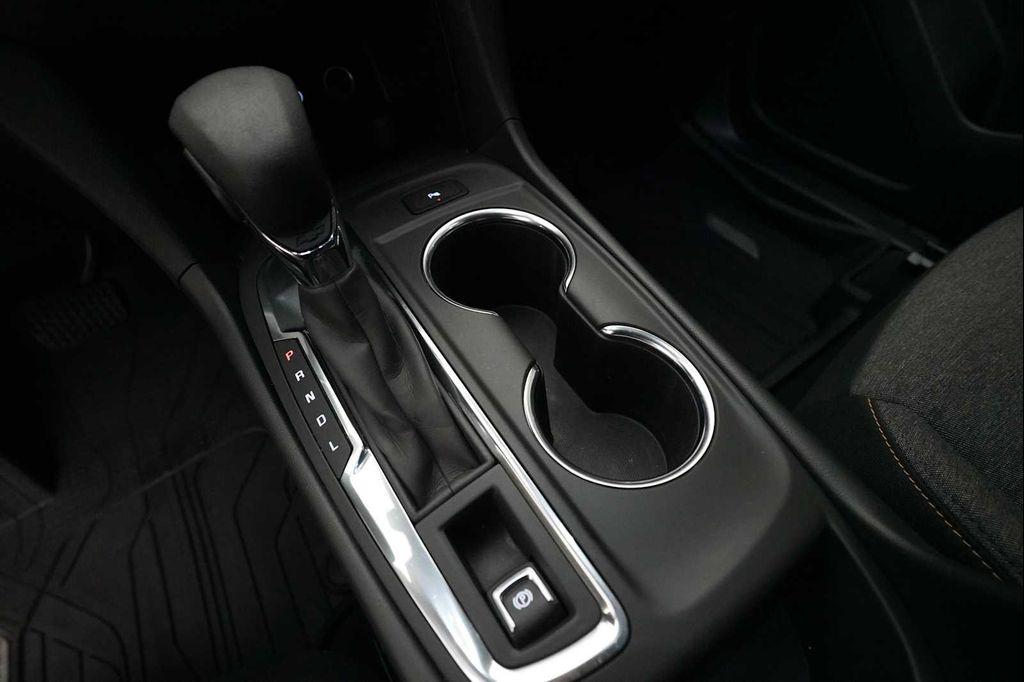 used 2023 Chevrolet Equinox car, priced at $21,953