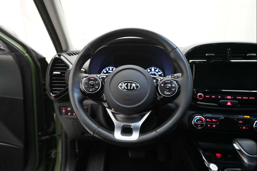 used 2021 Kia Soul car, priced at $15,816