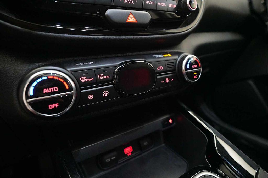 used 2021 Kia Soul car, priced at $15,816