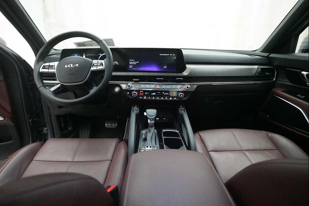 used 2023 Kia Telluride car, priced at $38,000