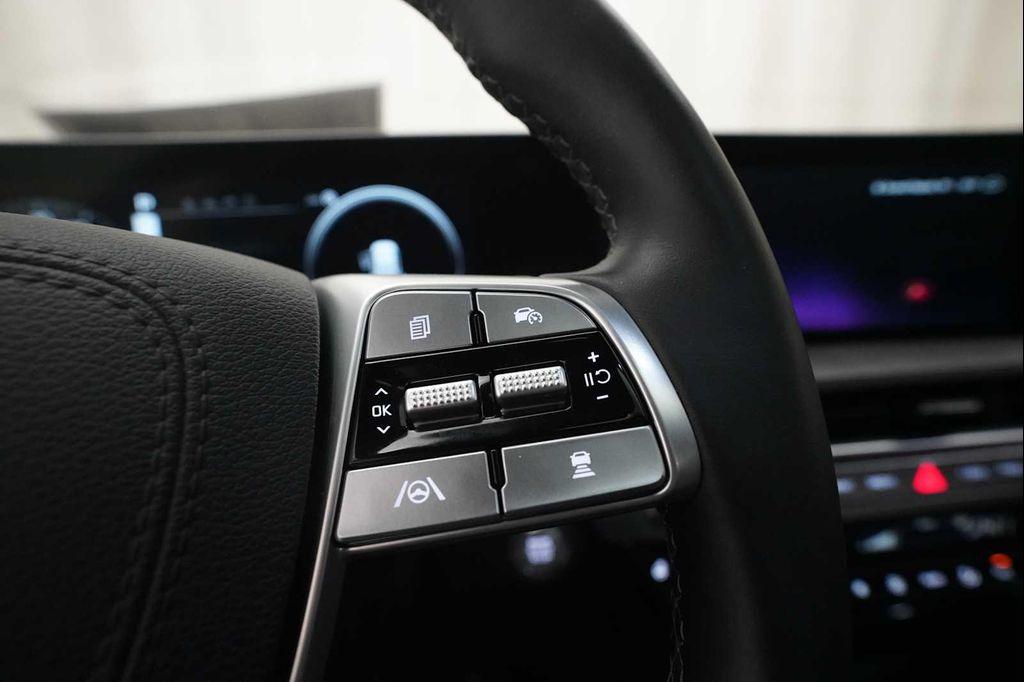 used 2023 Kia Telluride car, priced at $38,000