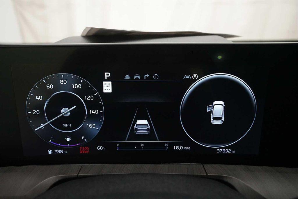 used 2023 Kia Telluride car, priced at $38,000