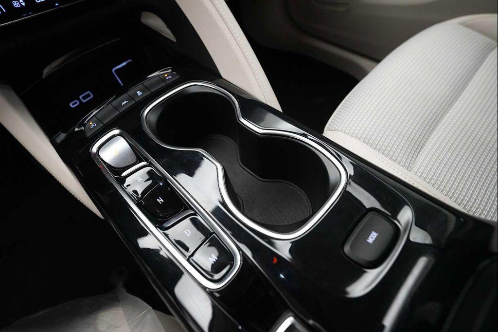 used 2022 Buick Envision car, priced at $23,265