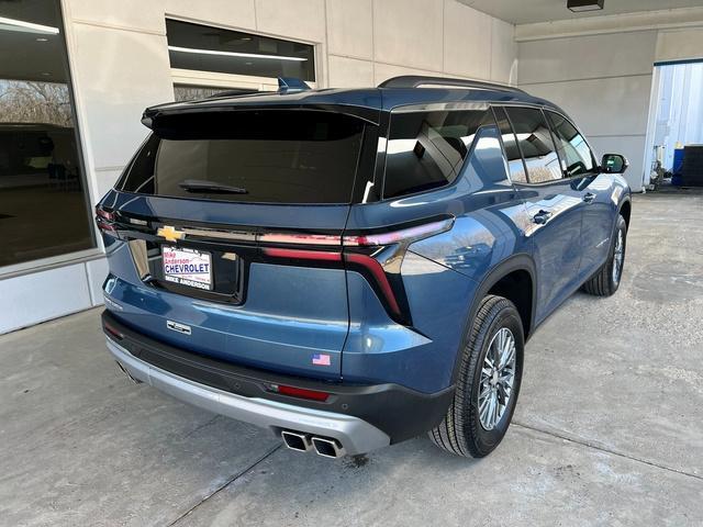 new 2025 Chevrolet Traverse car, priced at $42,635