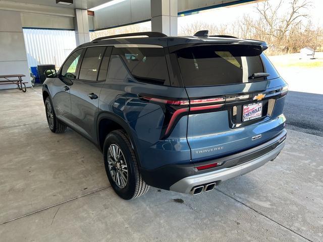 new 2025 Chevrolet Traverse car, priced at $42,635