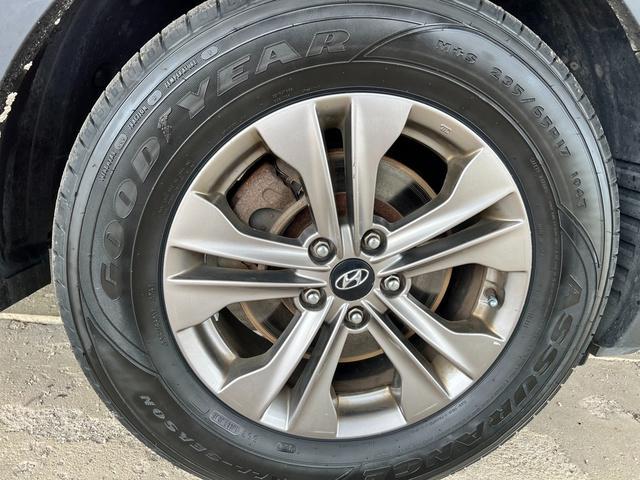 used 2015 Hyundai Santa Fe Sport car, priced at $6,995