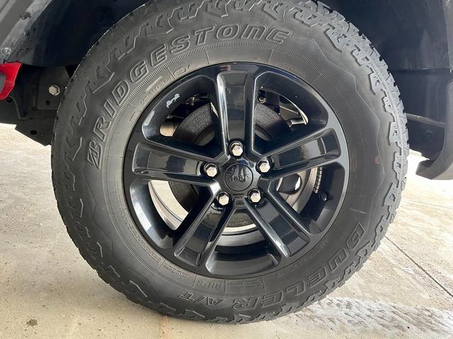 used 2021 Jeep Wrangler Unlimited car, priced at $31,995