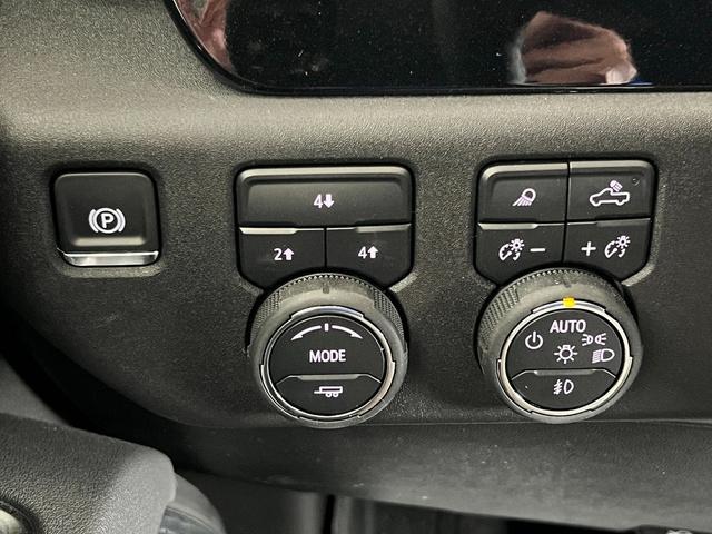new 2025 Chevrolet Silverado 3500 car, priced at $68,620