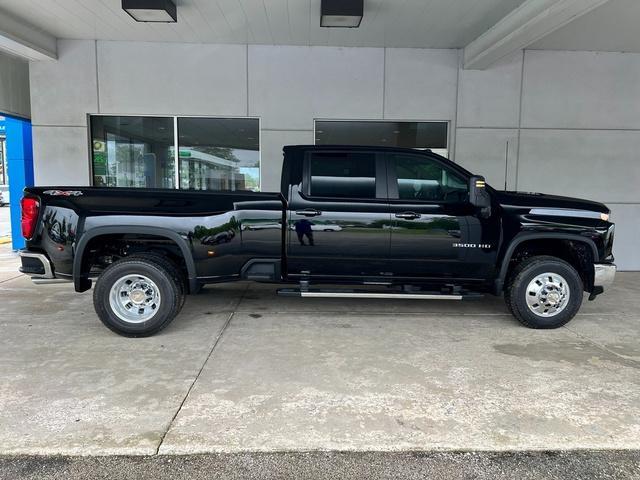 new 2025 Chevrolet Silverado 3500 car, priced at $68,620