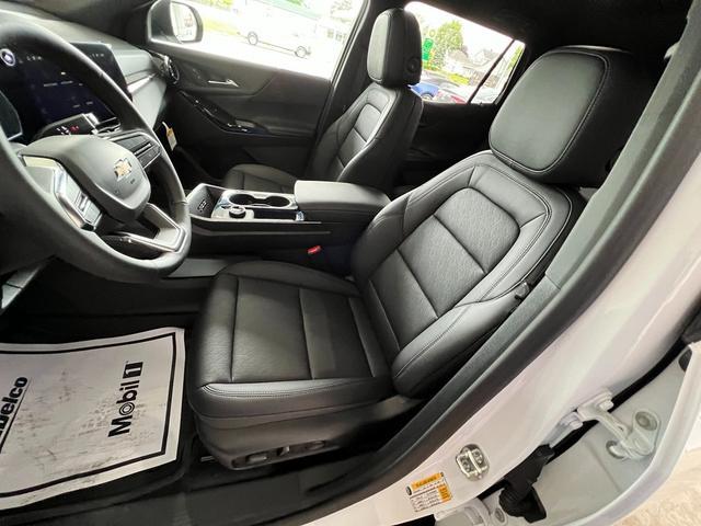 new 2026 Chevrolet Equinox car, priced at $34,590