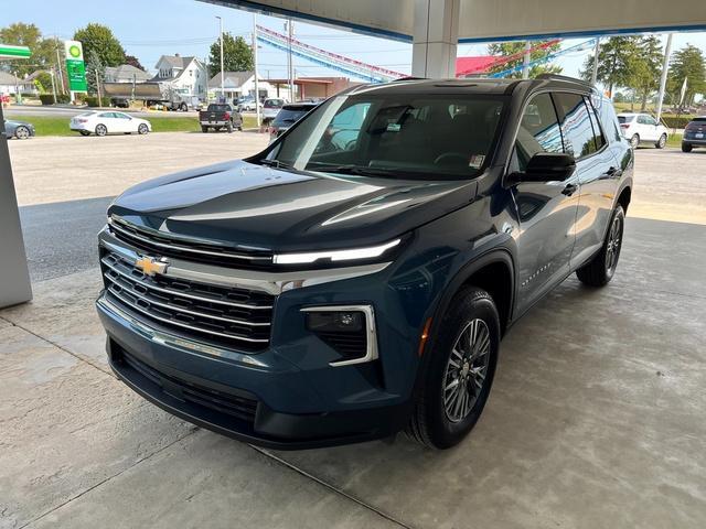 new 2024 Chevrolet Traverse car, priced at $42,085