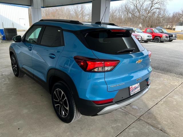 new 2025 Chevrolet TrailBlazer car, priced at $28,765