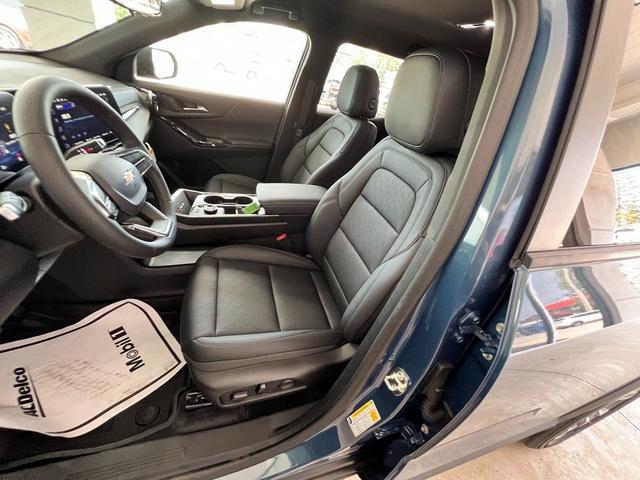 new 2026 Chevrolet Equinox car, priced at $33,280