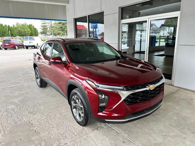 new 2025 Chevrolet Trax car, priced at $25,775