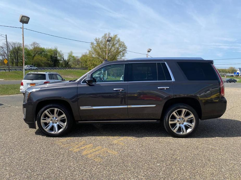 used 2016 Cadillac Escalade car, priced at $28,900